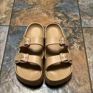 Women’s Platform Sandal